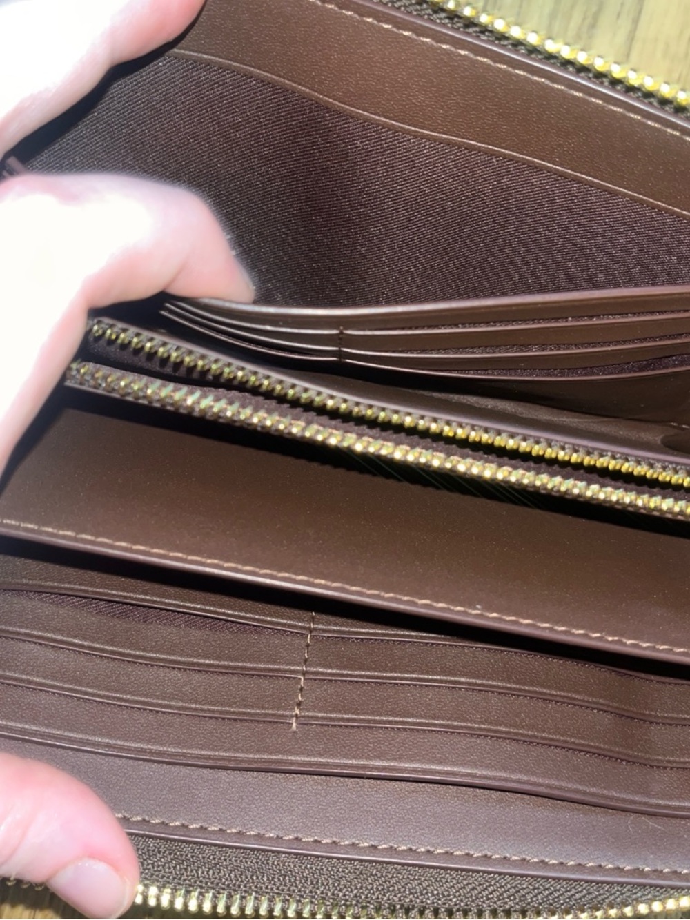 Coach Maple/Brass wallet/wristlet - Picture 3 of 6